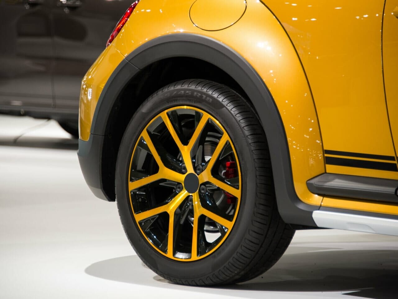 Velgen spuiten - beschadigde velgen - velg repareren